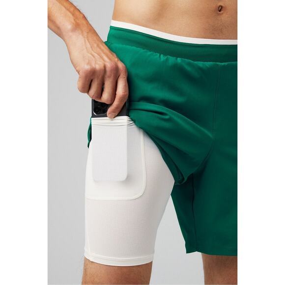 Fabletics The Fundamental Short II Lined 7in - M - Picture 2 of 6